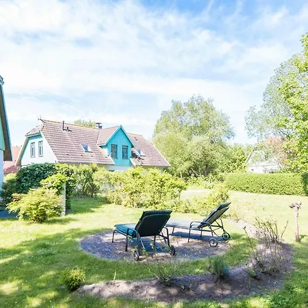 Holiday home Ferienhaussiedlung Strandperlen Sanddornhof 7a Wustrow (Fischland)