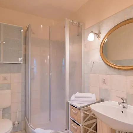 Ferienhaussiedlung Strandperlen Sanddornhof 7a بيت للعطل فاستروم