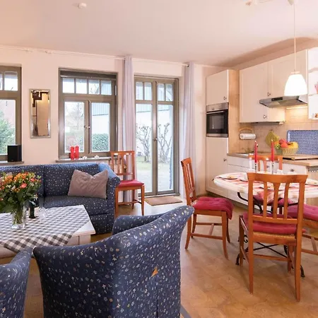 Ferienhaussiedlung Strandperlen Sanddornhof 7a بيت للعطل فاستروم